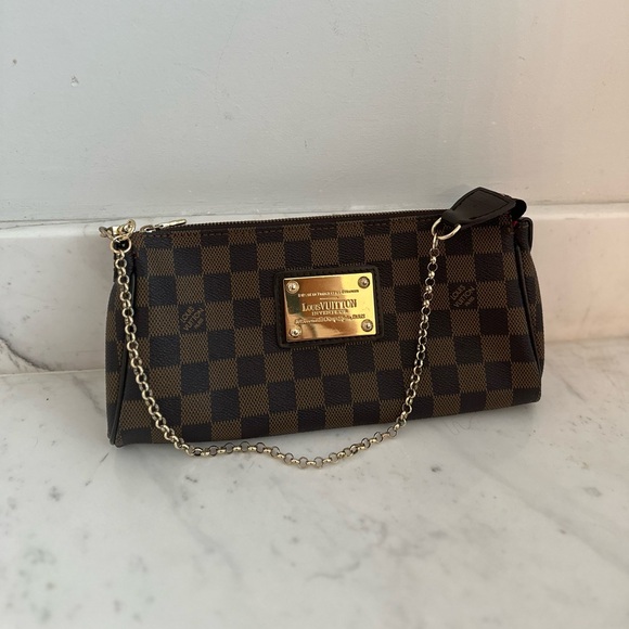 Louis Vuitton Handbags - Louis Vuitton Pre-Owned
2007 Sophie shoulder bag